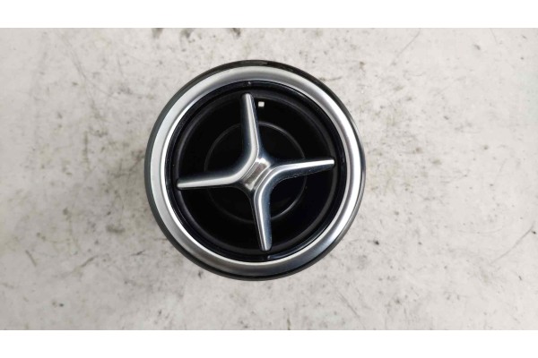 Recambio de rejilla aireadora para mercedes-benz clase b (w246) 1.8 cdi cat referencia OEM IAM Y09353  