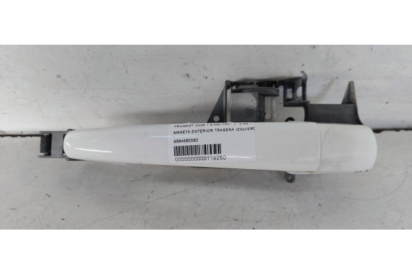 Recambio de maneta exterior trasera izquierda para peugeot 5008 allure referencia OEM IAM 9684560080  