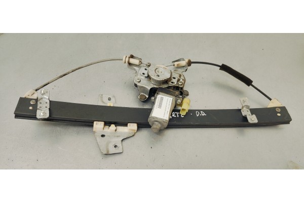 Recambio de elevalunas delantero derecho para hyundai getz (tb) 1.1 básico referencia OEM IAM   