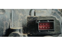 Recambio de faro izquierdo para opel vectra c berlina club referencia OEM IAM 15588700  