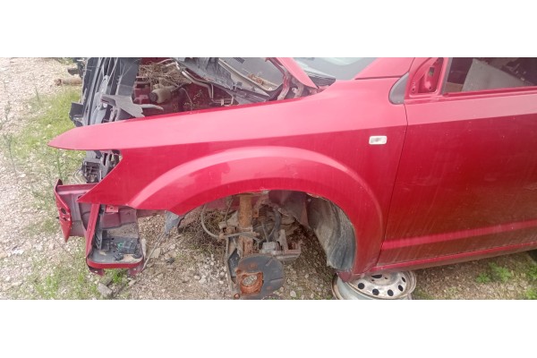 Recambio de aleta delantera izquierda para dodge journey 2.7 cat referencia OEM IAM   