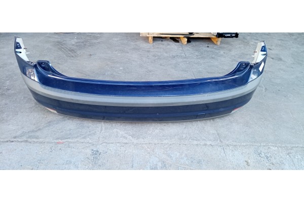 Recambio de paragolpes trasero para ford focus berlina (cap) 1.6 tdci cat referencia OEM IAM   