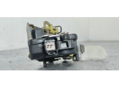 Recambio de cerradura puerta trasera derecha para hyundai santa fe (sm) 2.4 gls referencia OEM IAM   