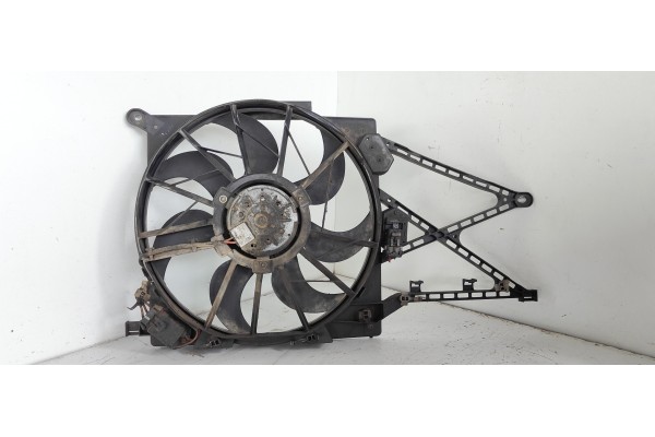 Recambio de electroventilador para opel zafira a elegance referencia OEM IAM 0130303903  