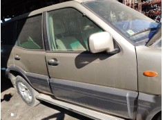 PUERTA DELANTERA DERECHA 