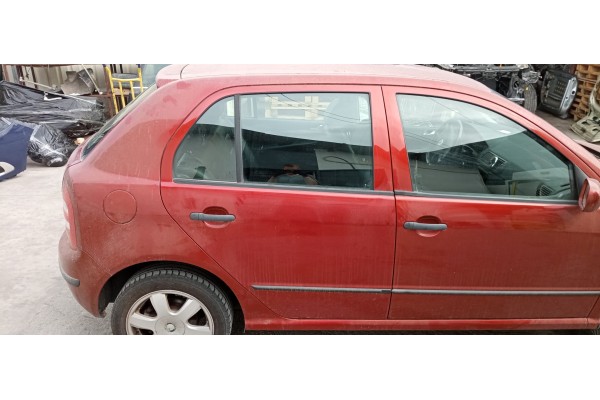 Recambio de puerta trasera derecha para skoda fabia (6y2/6y3) elegance referencia OEM IAM   