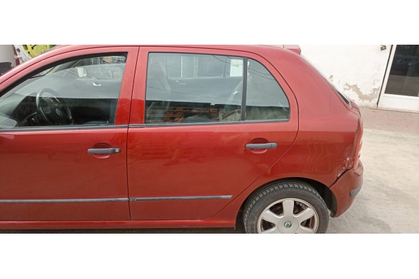 Recambio de puerta trasera izquierda para skoda fabia (6y2/6y3) elegance referencia OEM IAM   