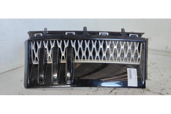 Recambio de moldura para land rover range rover (lm) td6 vogue referencia OEM IAM   