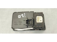 Recambio de mando luces para hyundai i20 active 1.0 i turbo 100 fap referencia OEM IAM 93300C8050  