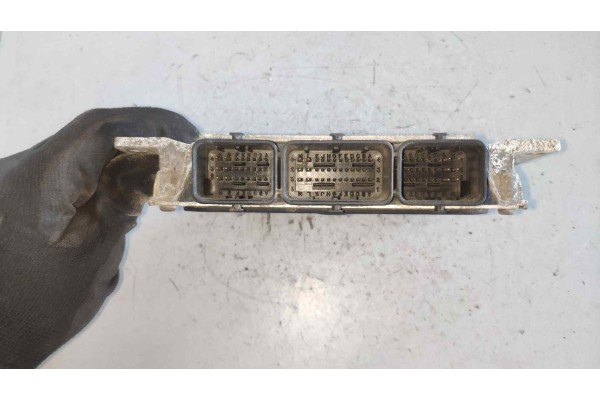 Recambio de centralita motor uce para peugeot 206 berlina 2.0 16v cat referencia OEM IAM SW9645214980 16529044 