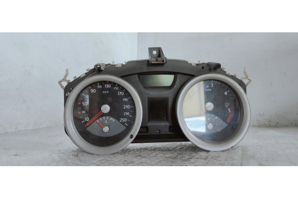 Recambio de cuadro instrumentos para renault megane ii berlina 5p confort dynamique referencia OEM IAM 8200399700A  