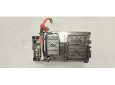 CAJA RELES / FUSIBLES 13449210 