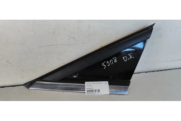 Recambio de moldura para peugeot 5008 allure referencia OEM IAM 96859483XT  