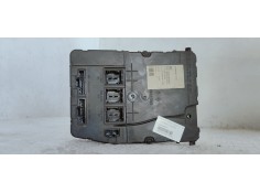 CAJA RELES / FUSIBLES 8200309690 