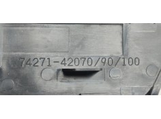 Recambio de mando elevalunas trasero derecho para toyota rav 4 referencia OEM IAM 7427142070  