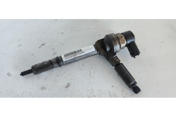 Recambio de inyector para opel astra h berlina 1.7 16v cdti referencia OEM IAM 0445110175  