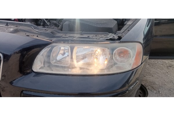 Recambio de faro izquierdo para volvo s60 berlina 2.4 diesel cat referencia OEM IAM   