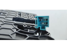 Recambio de cenicero para mercedes-benz clase m (w164) 320 cdi 4m edition 10 referencia OEM IAM A1648100130  