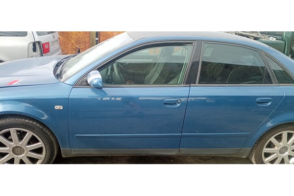 Recambio de puerta delantera izquierda para audi a4 berlina (8e) 1.9 tdi referencia OEM IAM   
