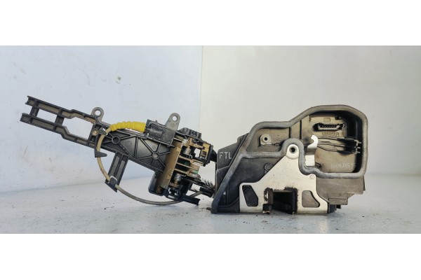 Recambio de cerradura puerta delantera izquierda para bmw serie 1 berlina (e81/e87) 120d referencia OEM IAM   