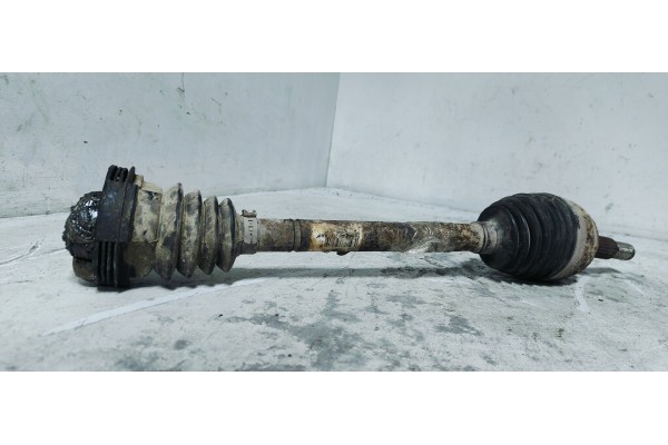 Recambio de transmision delantera derecha para renault megane ii coupe/cabrio luxe dynamique referencia OEM IAM 8200613827  