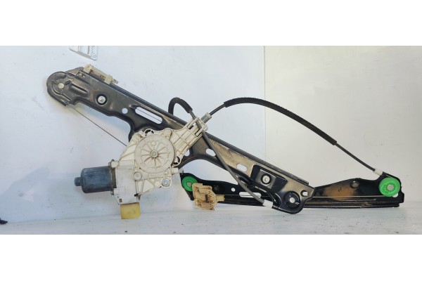 Recambio de elevalunas delantero izquierdo para bmw serie 1 berlina (e81/e87) 120d referencia OEM IAM   