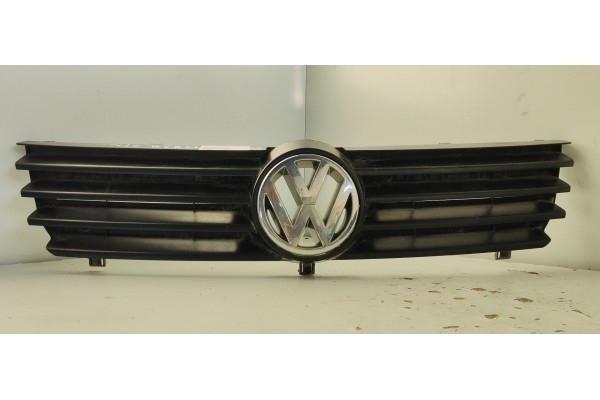 Recambio de rejilla delantera para volkswagen polo berlina (6n2) conceptline referencia OEM IAM   