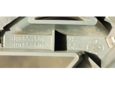 Recambio de rejilla delantera para volkswagen polo berlina (6n2) conceptline referencia OEM IAM   