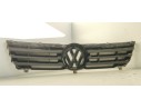 Recambio de rejilla delantera para volkswagen polo berlina (6n2) conceptline referencia OEM IAM   