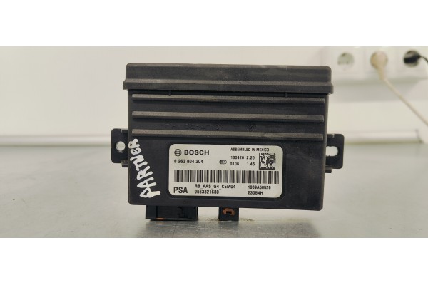 Recambio de modulo electronico para peugeot partner kasten 1.6 hdi 100 fap referencia OEM IAM 0263004204  