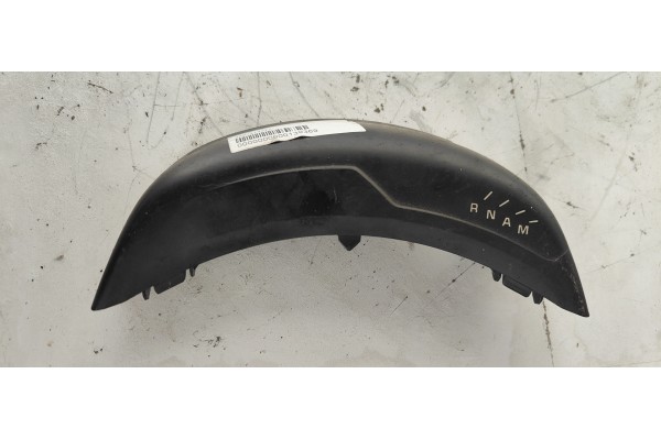 Recambio de moldura para citroen c4 grand picasso exclusive plus referencia OEM IAM 9661413377  