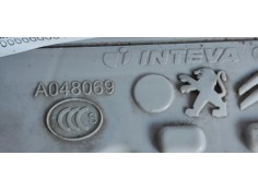 Recambio de cerradura puerta trasera izquierda para peugeot 5008 allure referencia OEM IAM A048069  