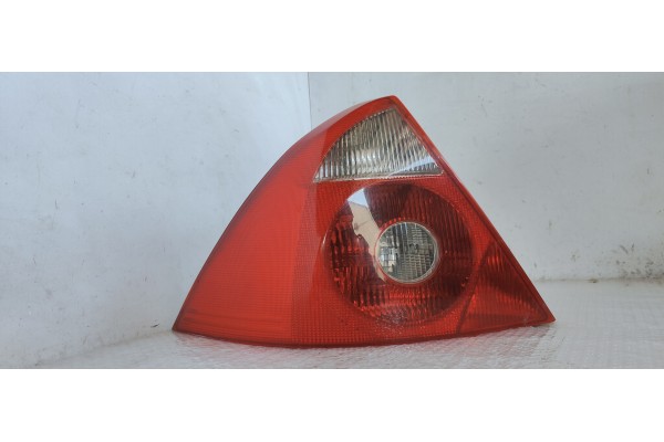 Recambio de piloto trasero izquierdo para ford mondeo berlina (ge) titanium (d) referencia OEM IAM   