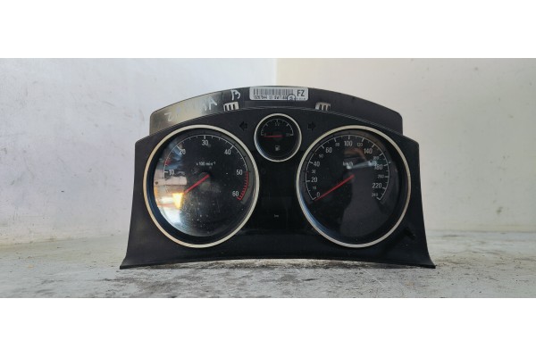 Recambio de cuadro instrumentos para opel zafira b edition ´´111 jahre´´ referencia OEM IAM 13267544  