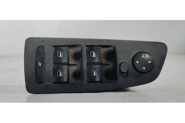 Recambio de mando elevalunas delantero izquierdo para bmw serie 1 berlina (e81/e87) 120d referencia OEM IAM 695203903  