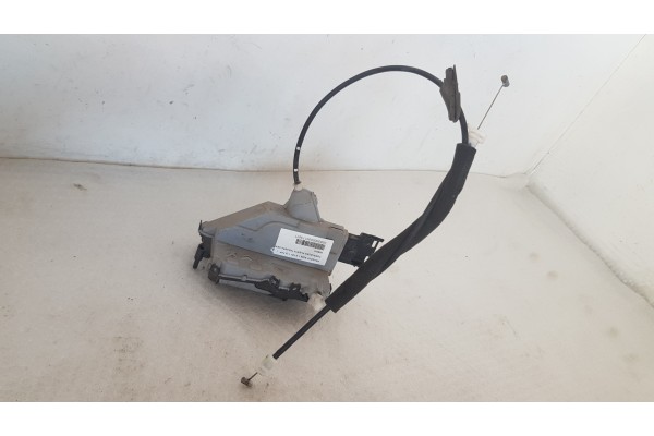 Recambio de cerradura puerta trasera derecha para peugeot 5008 1.6 hdi 115 fap referencia OEM IAM 006241  