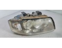 Recambio de faro derecho para audi a4 avant (8e) 2.0 referencia OEM IAM 8E0941030C  