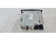Recambio de sistema audio / radio cd para renault megane ii coupe/cabrio luxe dynamique referencia OEM IAM 8200483757  