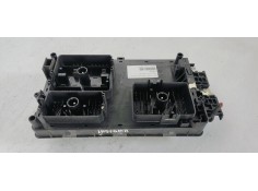 Recambio de caja reles / fusibles para opel insignia berlina excellence referencia OEM IAM 13255300  