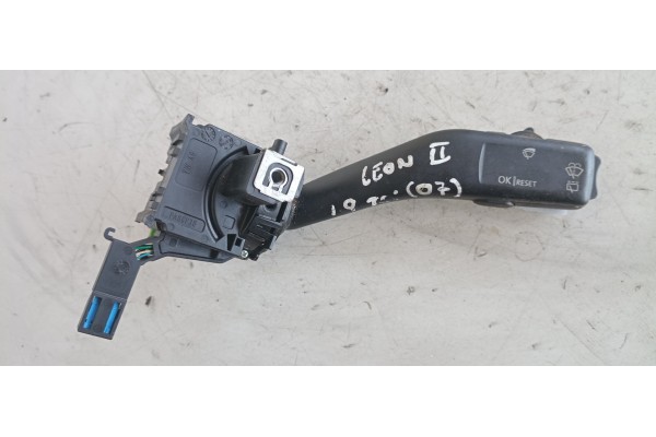 Recambio de mando limpia para seat leon (1p1) 1.9 tdi referencia OEM IAM ANP80H024B 1K0953519A 