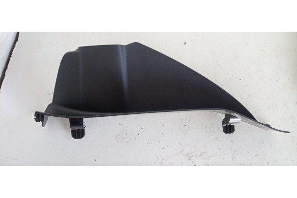 Recambio de moldura para jaguar f-pace 2.0 diesel cat referencia OEM IAM HK8304481A  