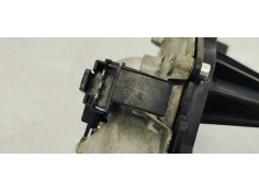 Recambio de motor limpia trasero para opel insignia berlina selective referencia OEM IAM 13227418  