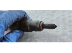 Recambio de inyector para volkswagen golf iv berlina (1j1) 1.9 tdi referencia OEM IAM 028130201T  