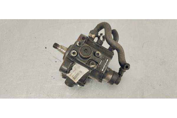 Recambio de bomba inyeccion para opel vectra c berlina comfort referencia OEM IAM 0445010128  