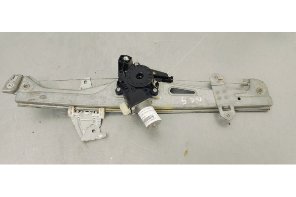 Recambio de elevalunas delantero derecho para suzuki sx4 1.0 i turbo 110 referencia OEM IAM 8343061M00  