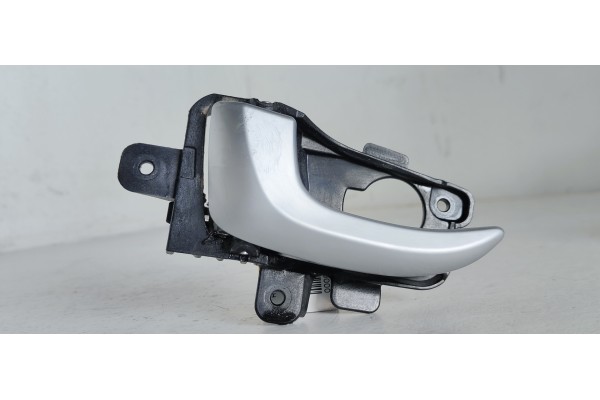 Recambio de maneta interior trasera izquierda para hyundai i30 (gd) style referencia OEM IAM   