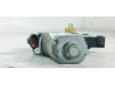 Recambio de motor elevalunas trasero izquierdo para ssangyong rodius 2.7 xdi 165 referencia OEM IAM   