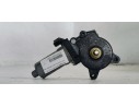 Recambio de motor elevalunas trasero izquierdo para ssangyong rodius 2.7 xdi 165 referencia OEM IAM   