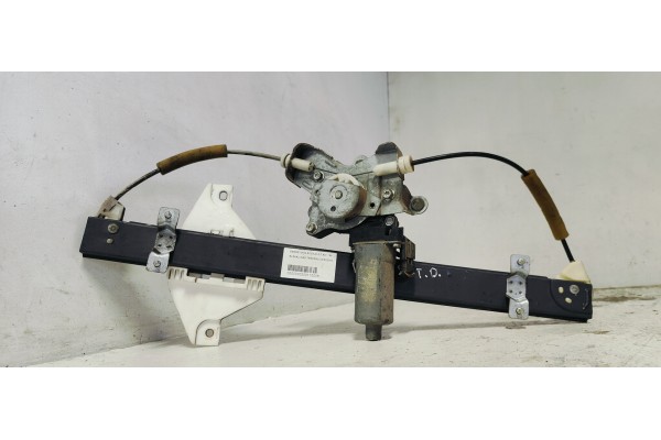 Recambio de elevalunas trasero derecho para ssangyong rodius 2.7 xdi 165 referencia OEM IAM   