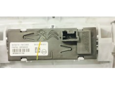 Recambio de luz interior para peugeot 3008 1.5hdi 130 fap referencia OEM IAM 9814584177  